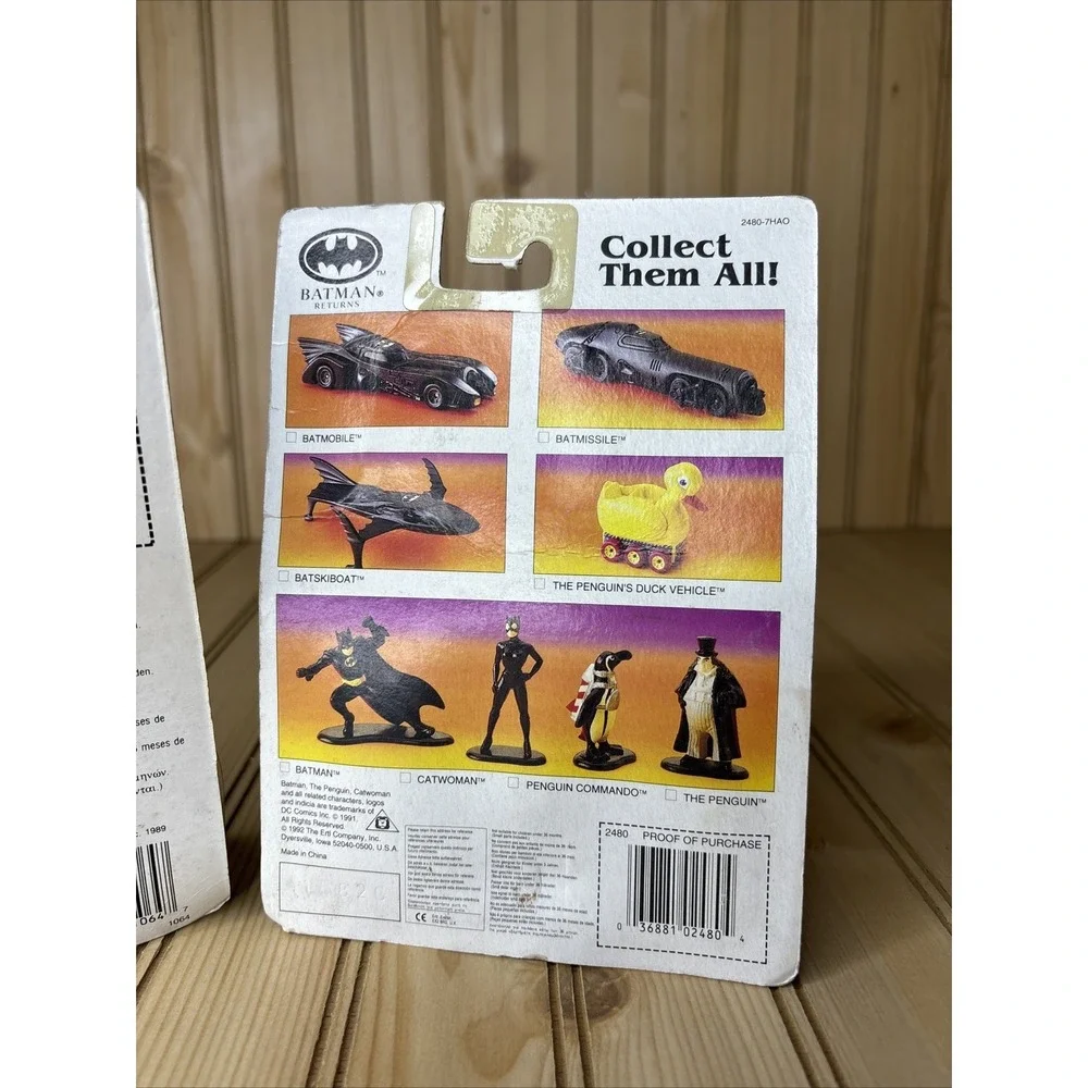 VTG 1989 Ertl Batman Batmobile 1:43 Die-Cast Metal 1991 Penguins Duck Vehicle‎